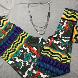 Lularoe tall and curvy (size 12-18) leggings!